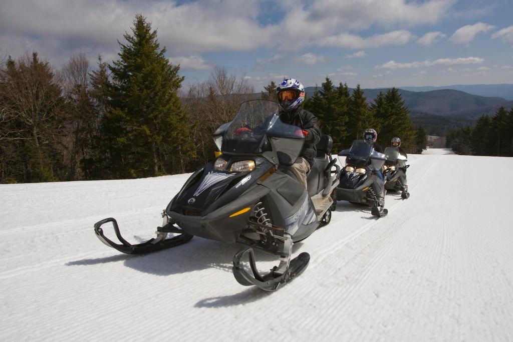 Mountain Lodge Сноушу Екстер'єр фото